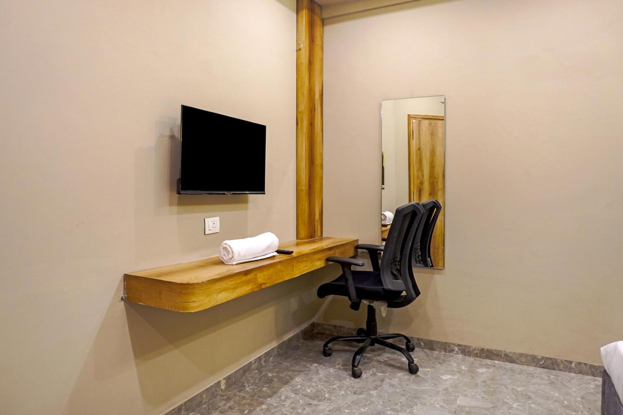 Hotel Nest Inn Mumbai Ngoại thất bức ảnh